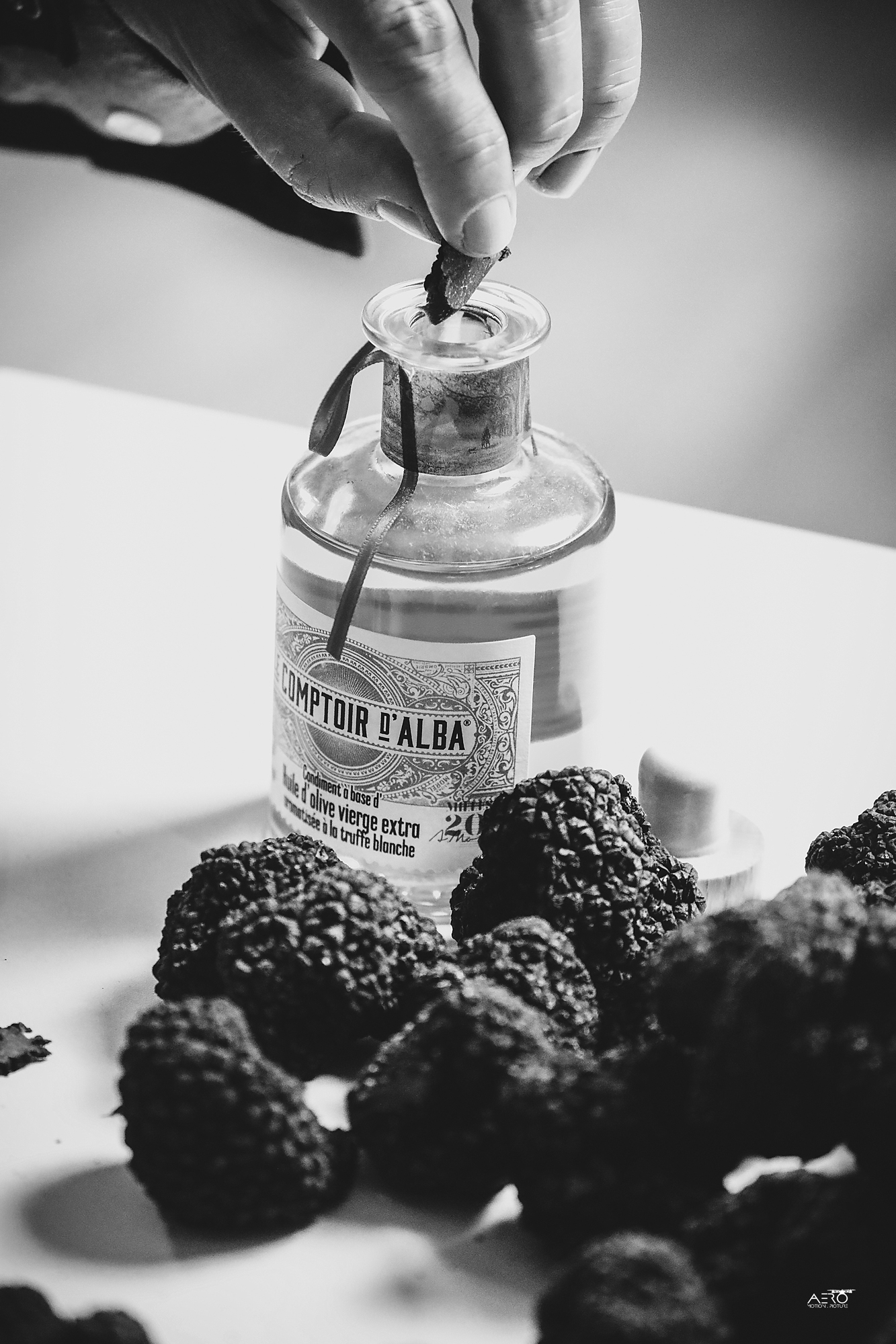 huile, vinaigre à la truffe découvrez l'huile et le vinaigre à la truffe